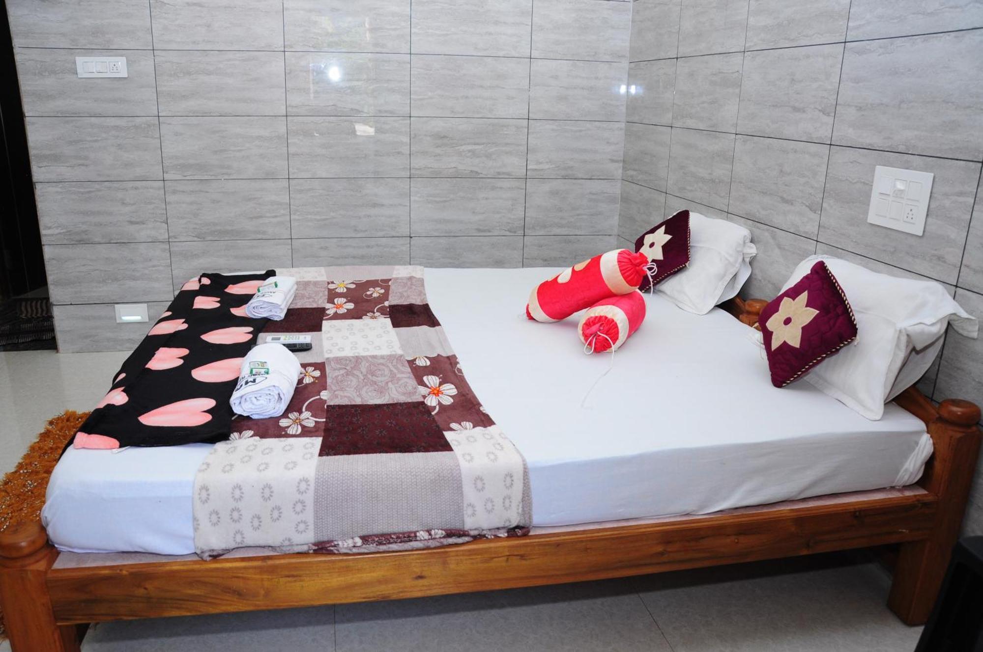 Aryan Residency Villa Māvalli Szoba fotó